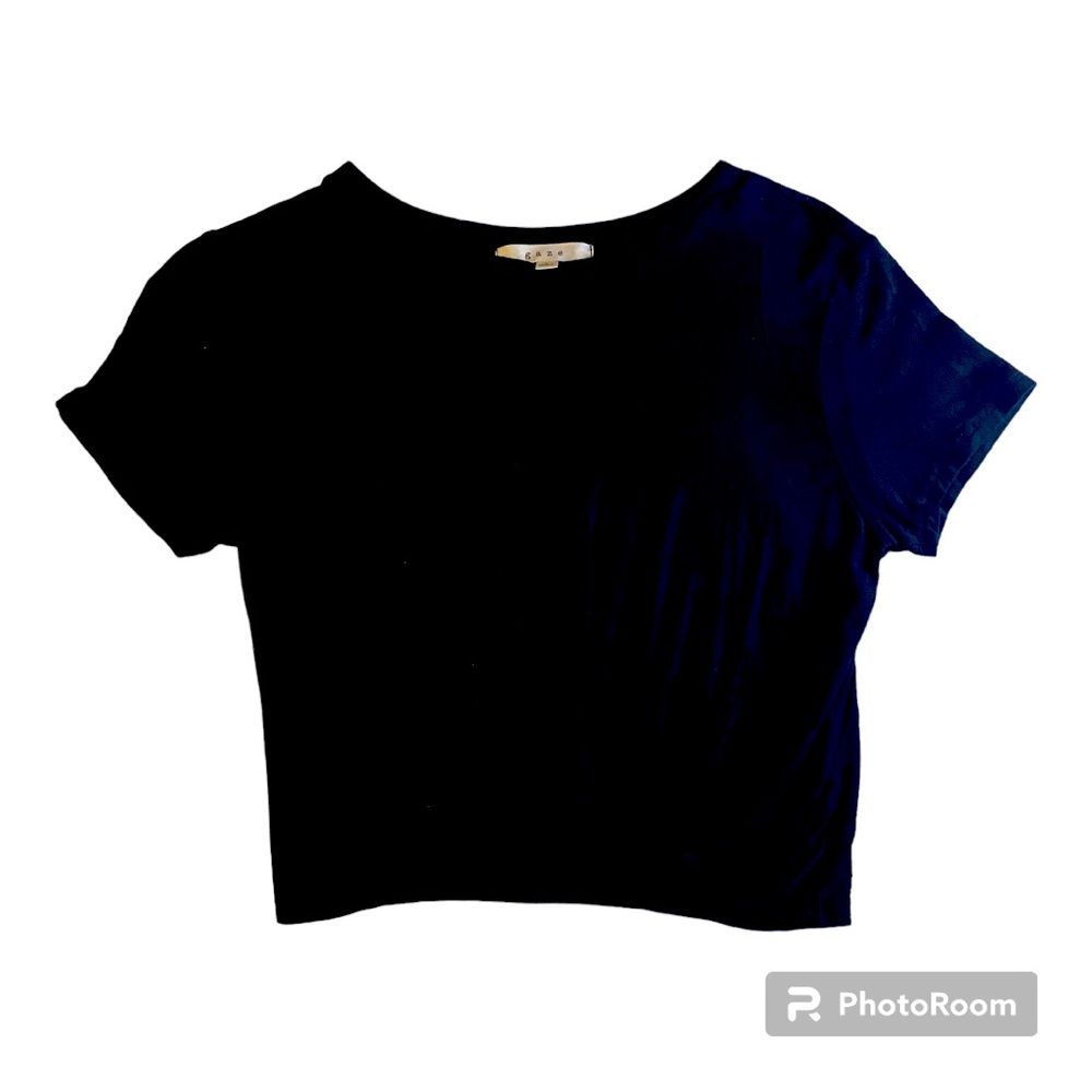 👀⭐️⭐️BLACK CROP TSHIRT KNOTTED FRONT 👀⭐️⭐️